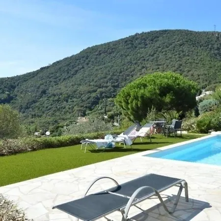 House Belle Avec Piscine Et Jardin Cavalaire-sur-Mer