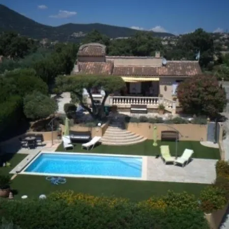 House Belle Avec Piscine Et Jardin *
